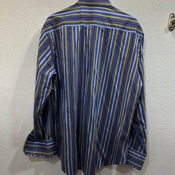 Robert Graham purple blue striped button down shirt Large - Picture 4 of 6